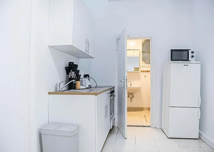 Cozy 2br With Tv & Netflix, Steps From Akh *