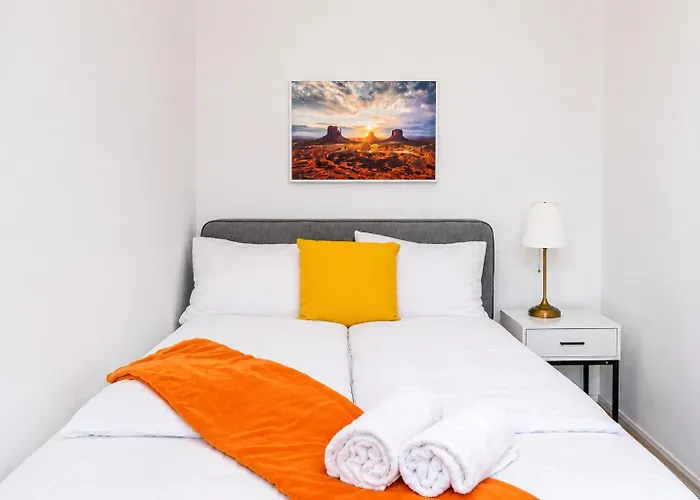 Appartement Cozy 2br With Tv & Netflix, Steps From Akh *